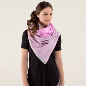 Lululemon Vinyasa Scarf